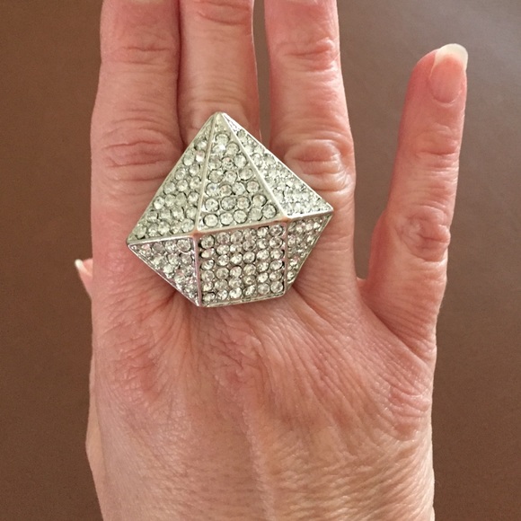 COPY - Big Rhinestone bling ring - Picture 2 of 4